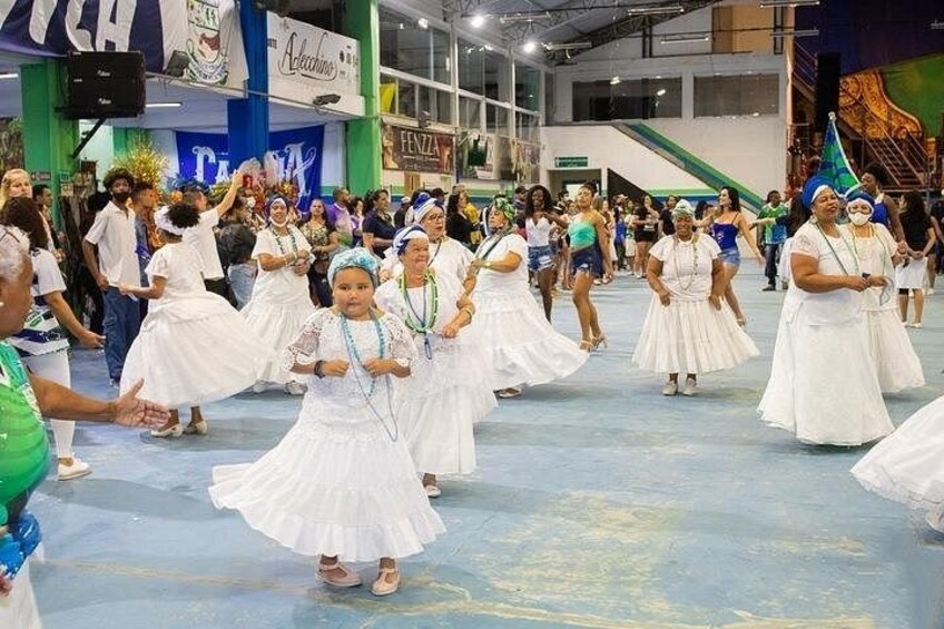 São Paulo Carnaval Rehearsal: Samba School, Culture, Traditional Music & Dancing 4