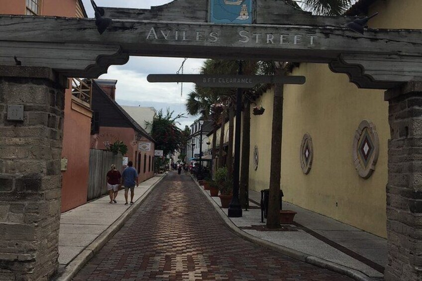 Aviles street 2