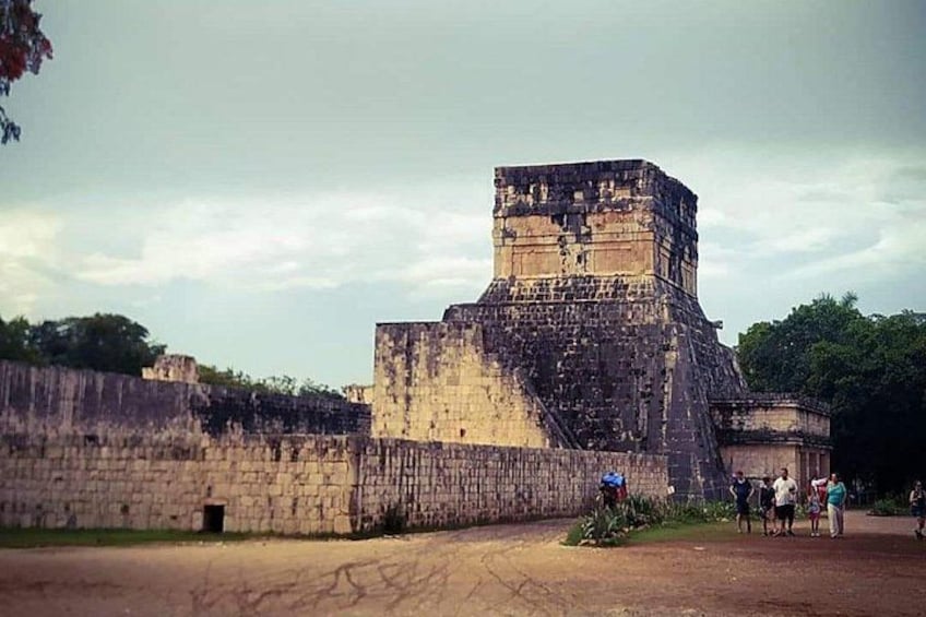 Pok ta pok ceremonial center (Ball game) 1