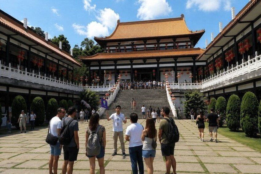 6 Hour Buddhist Temple and Embu das Artes Tour – Art Galleries, Artisan Shops 2