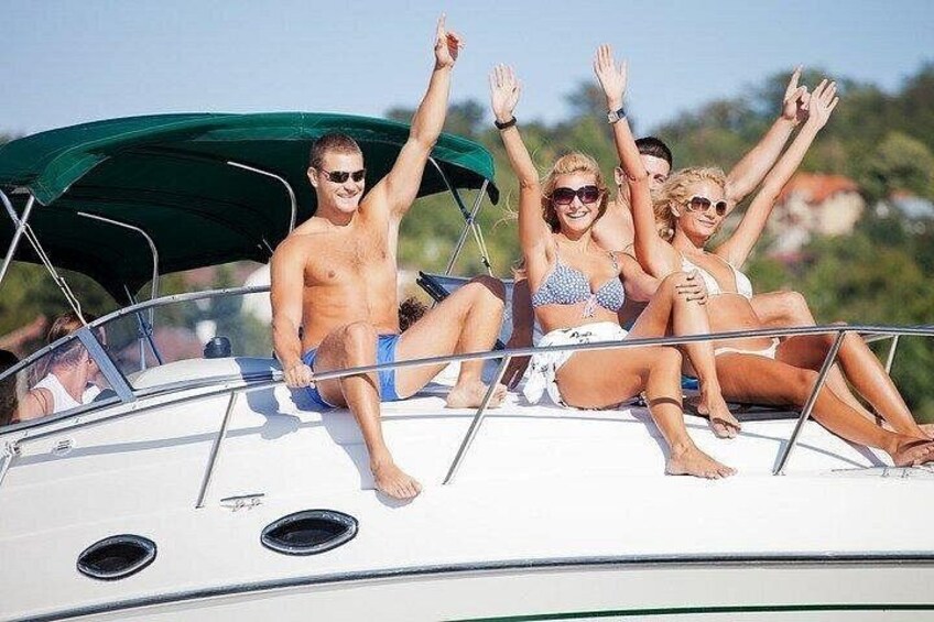 Angra & Ilha Grande Private Boat Tour: With Barbecue and Drinks 5