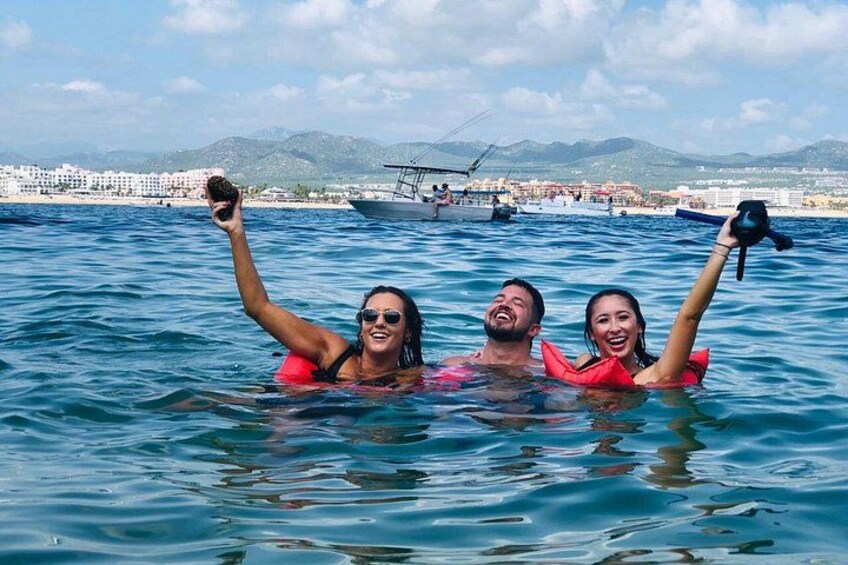 The best Cabo activities. Book your Cabo Boat Tour today. 4