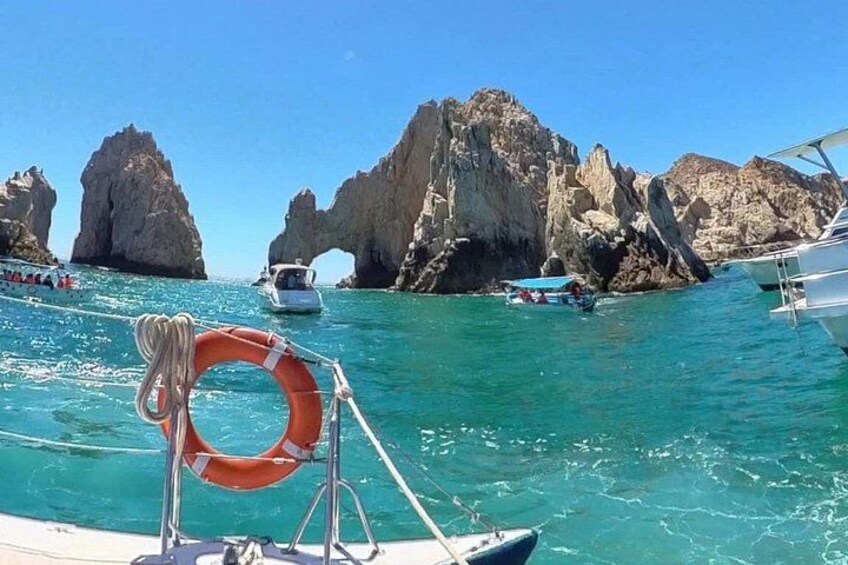 Cabo San Lucas Snorkeling Cruise with Open Bar and Lunch 5