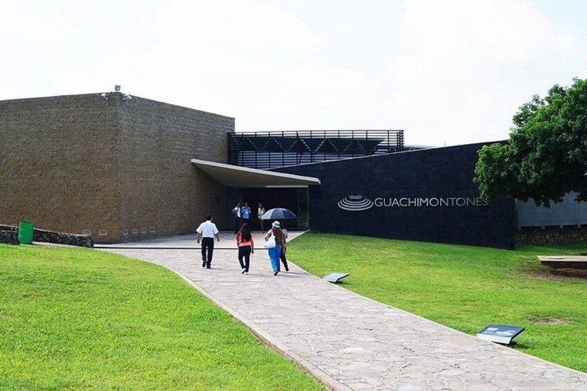Guachimontones Archaeological Site & Tequila Town PRIVATE TOUR 3
