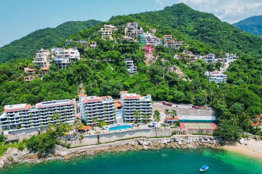 Hop On Hop Off Tour with Free Stops in Puerto Vallarta 2