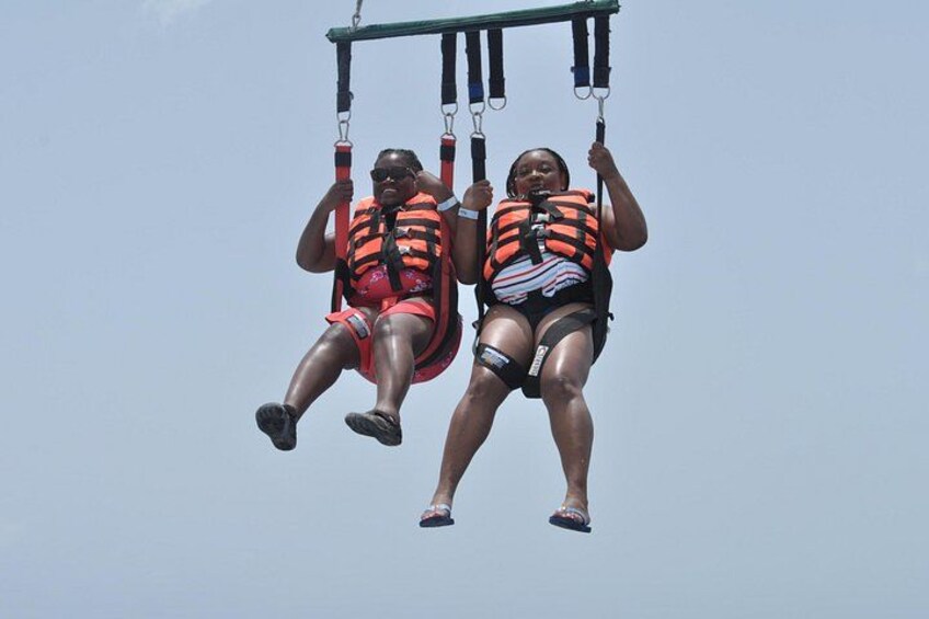 Best Parasailing Cozumel + Beach + Locker 5