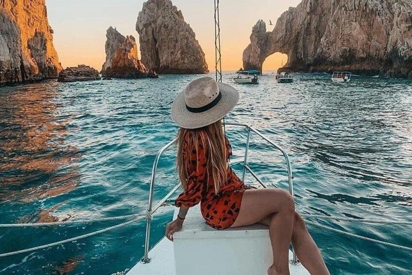 Sunset Cruise in Cabo 5