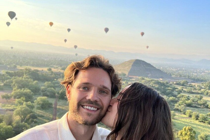 Hot Air Balloon Flight over Teotihuacán 5