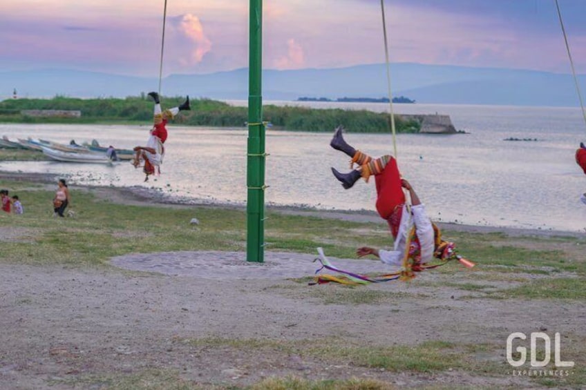 Tour to Lake Chapala, MAGIC TOWN of Ajijic from Guadalajara 4