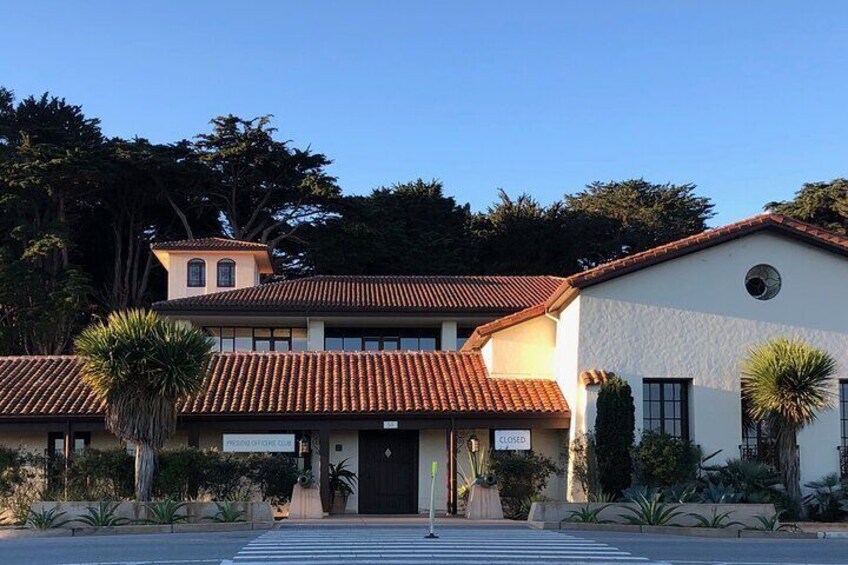 Small-Group Walking Tour of the Presidio's Main Post