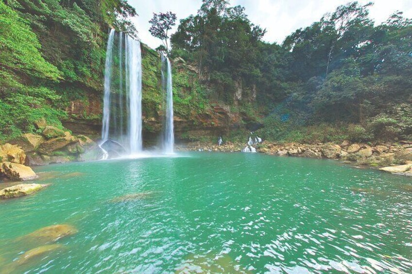 Tour to Palenque and the Misolha Waterfalls