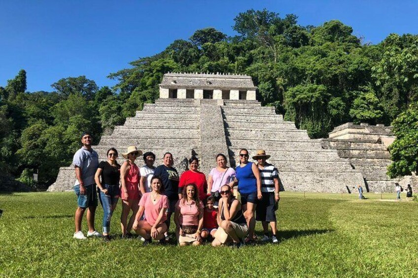 Tour to Palenque and the Misolha Waterfalls