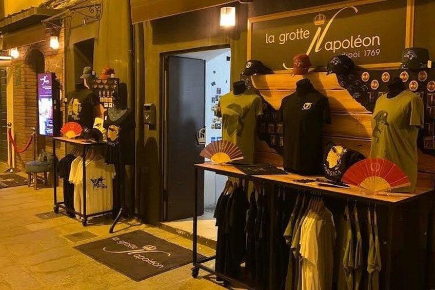 The Napoleon Cave - complete package (Corsican meal) 2