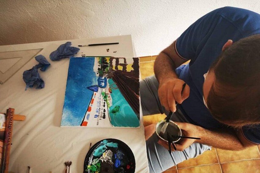 2 hours Painting Class with Local Artist in Private Studio 2