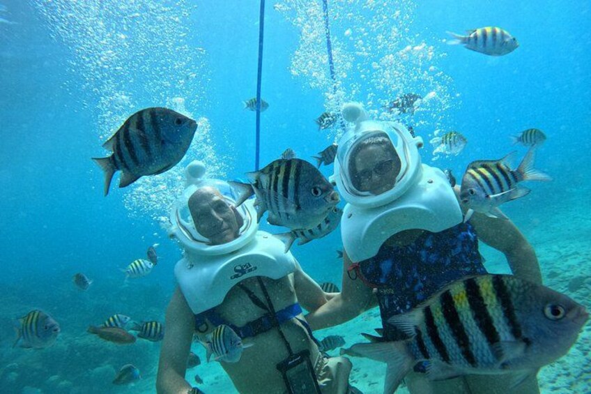 Fun for Cruise Guests and Tourists, join a helmet diving experience in Curacao today! 4