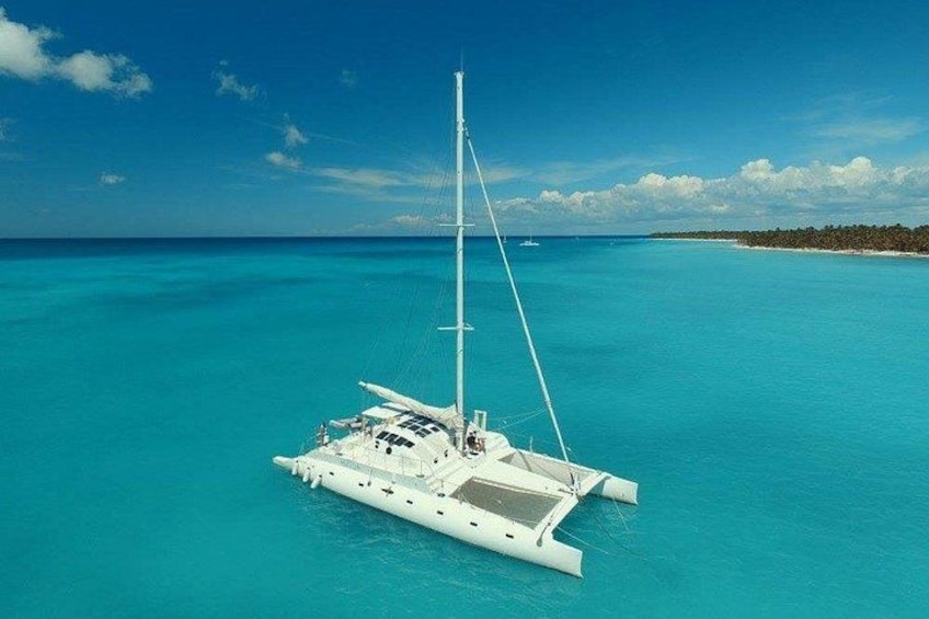 Catamaran Boat 4