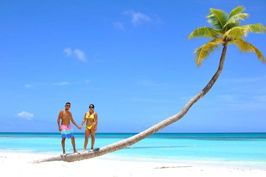 Beautiful Couple on Saona Island 3