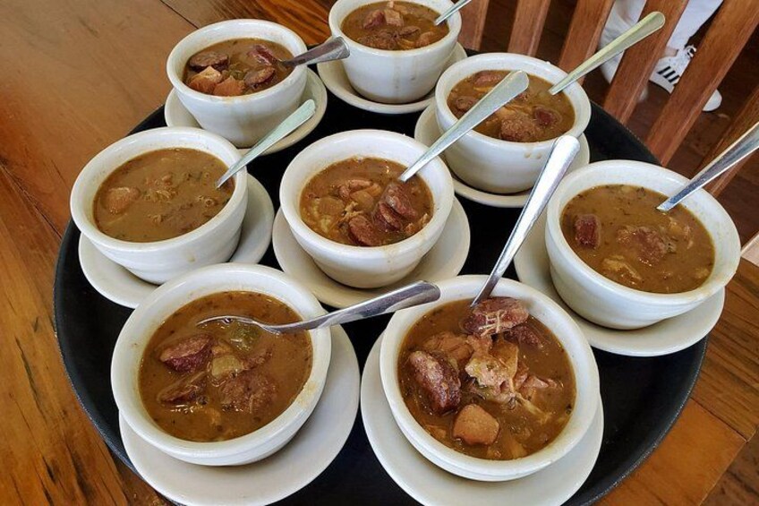 Cajun Food Tour by Bus in Lafayette 4
