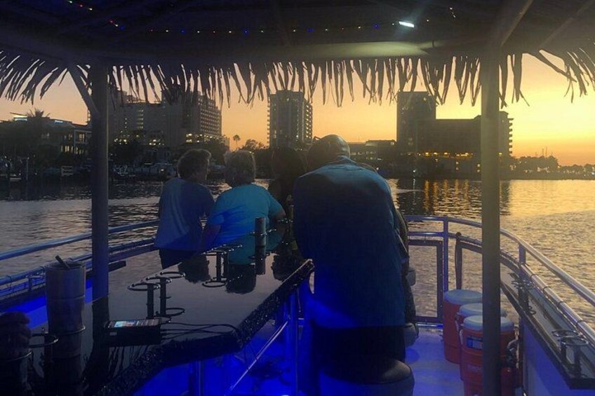 1,5h Tiki Tour with Unlimited Alcoholic Drinks, Clearwater Beach 2