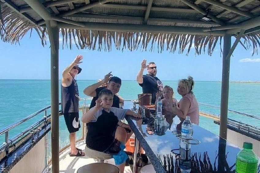 1,5h Tiki Tour with Unlimited Alcoholic Drinks, Clearwater Beach 1