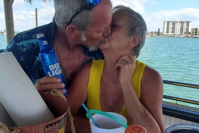 1,5h Tiki Tour with Unlimited Alcoholic Drinks, Clearwater Beach 2