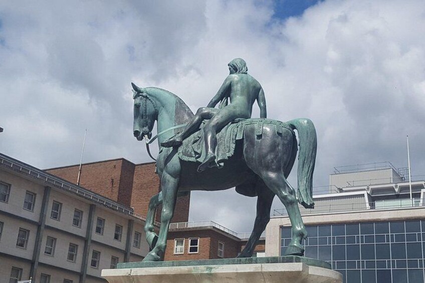 Godiva's Cathedral Quarter Walk 5