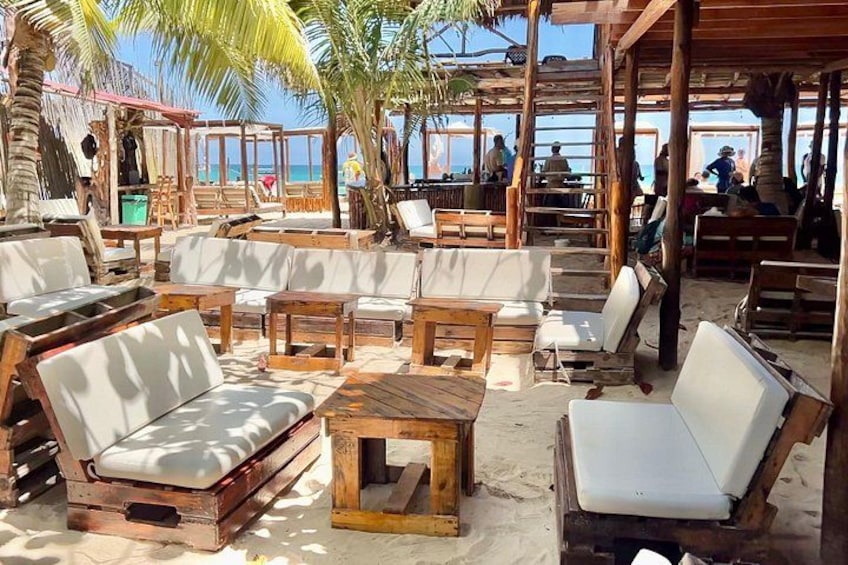Full-Day Tour Isla Baru - National Aviary of Colombia and Playa Blanca 3