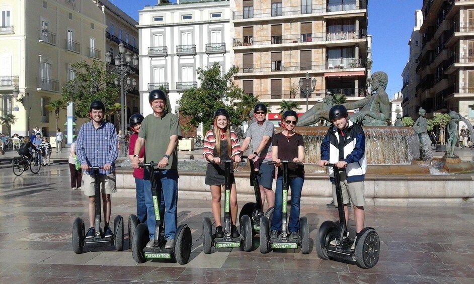 Picture 2 for Activity Valencia: Complete Segway Tour of Old Town and Gardens 4