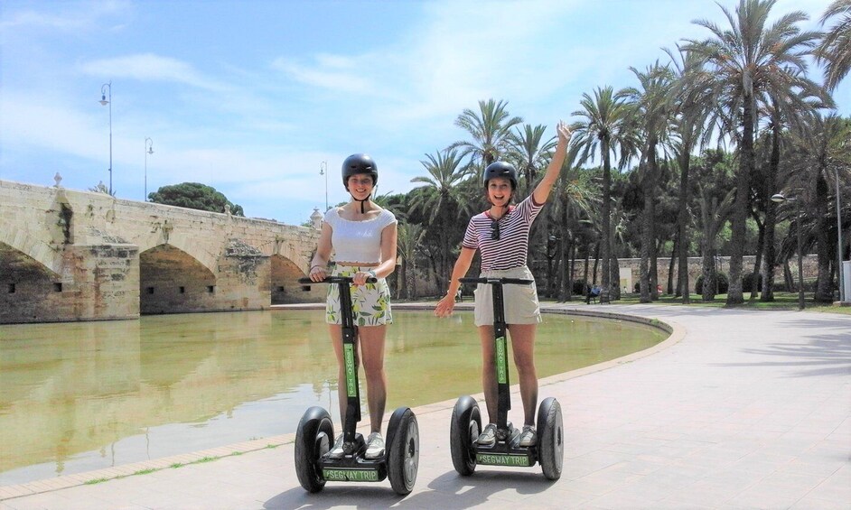 Picture 4 for Activity Valencia: Complete Segway Tour of Old Town and Gardens 3