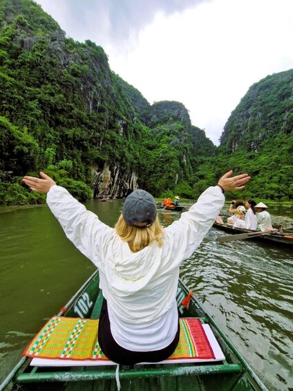 Picture 2 for Activity Hanoi: Ninh Binh Hoa Lu/Bai Dinh, Trang An/Tam Coc, Mua Cave 5