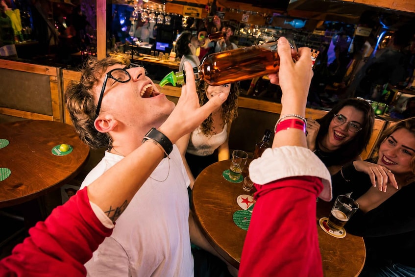 Picture 3 for Activity Amsterdam Pubcrawl Leidseplein: Unlimited Shots & Club Entry 5
