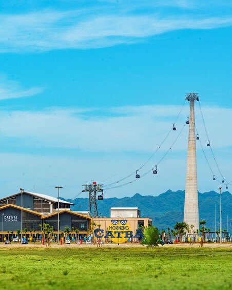 Picture 9 for Activity Hanoi: Transportation to/from Cat Ba 4