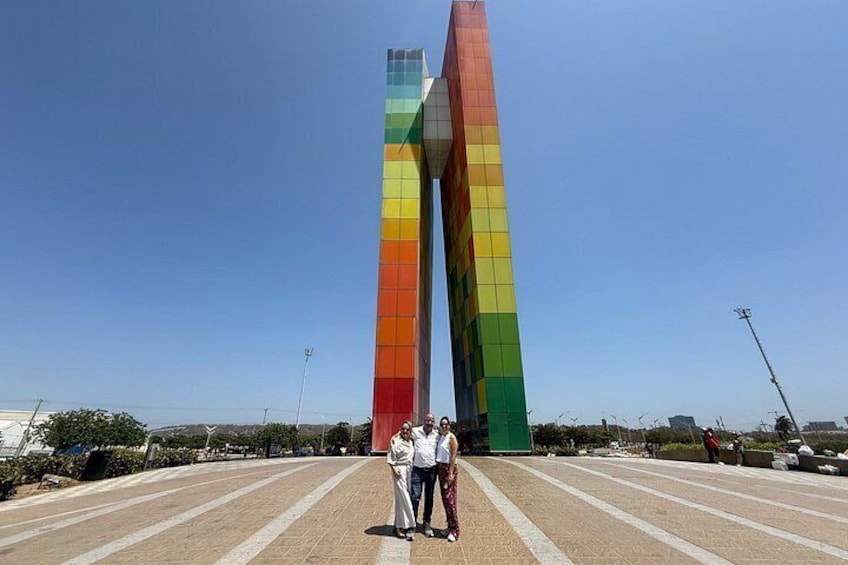 Gran Malecón, Carnaval Museum and Downtown Barranquilla City Tour 3