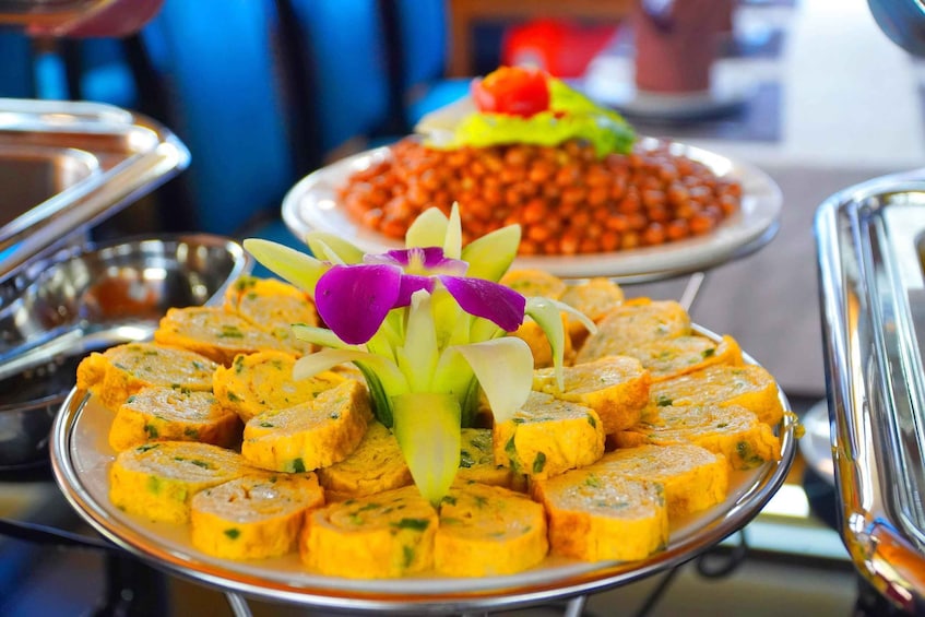 Picture 17 for Activity Hanoi: Ha Long Bay VIP Cruise, Kayak, Swim, Cave & Buffet 3