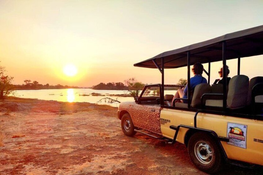 Sunset along the zambezi 2