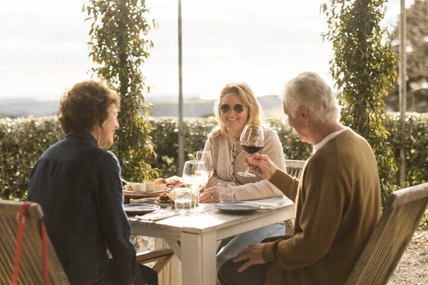 Waiheke Island Half Day Scenic Wine and Lunch 2
