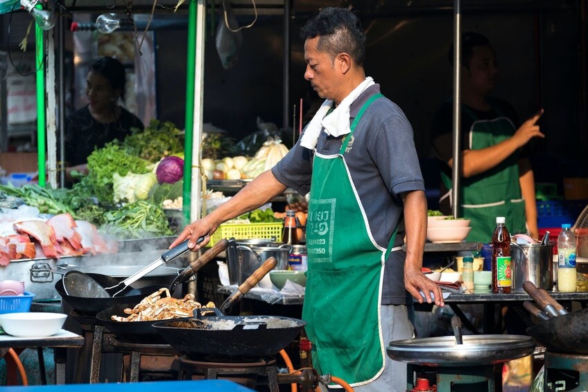 Temples Tour in Bangkok Half Day Small Group Tour