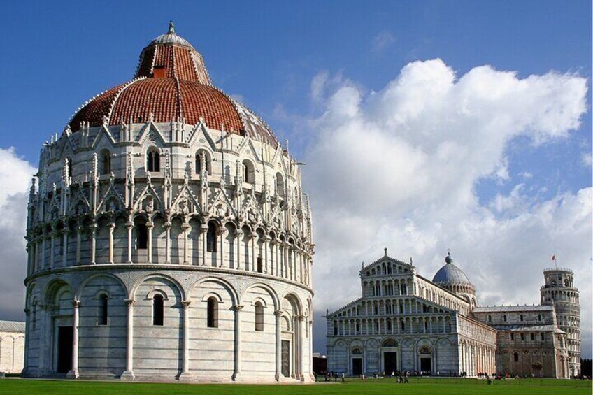 Skip the Line Entrance to Leaning Tower of Pisa and Cathedral