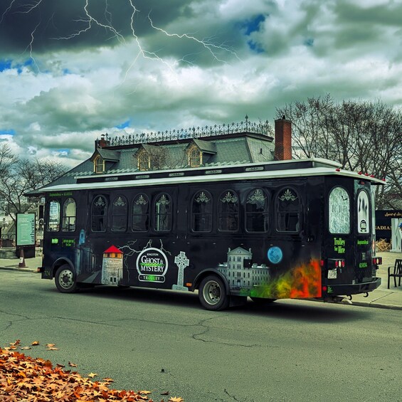 Kingston: Ghosts and Mysteries Trolley Tour 3