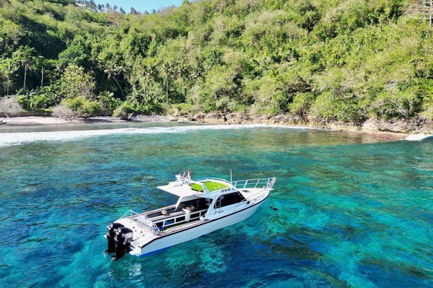 Nusa Penida Manta Snorkeling & Land Tour from Bali 1