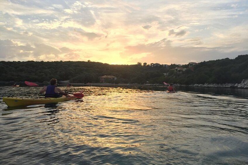 Lefkada Kayak : Explore Blue Cave with a Taste of Greece 2