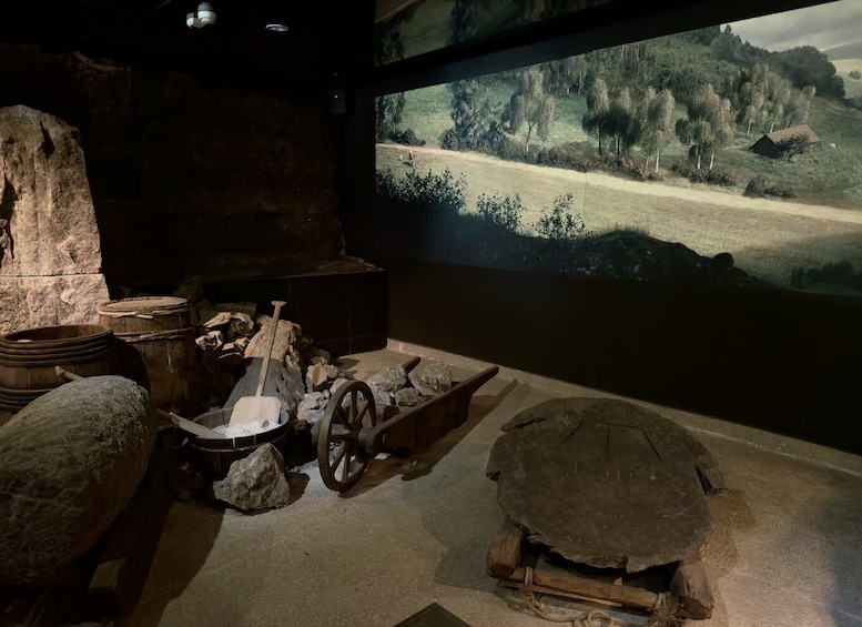 Picture 2 for Activity Krakow: Guided Tour of Rynek Underground 2