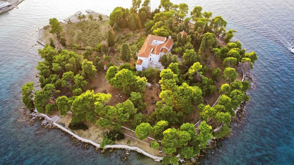 Picture 6 for Activity Zadar: Guided Speedboat Tour with Food, Oil & Wine Tasting 2