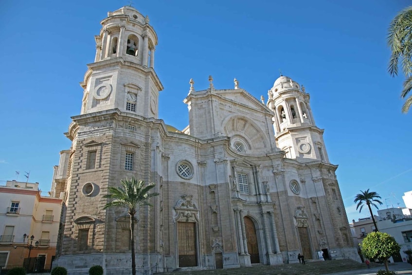 Picture 4 for Activity Cadiz: City Walking Tour to Torre Tavira and the Cathedral 3