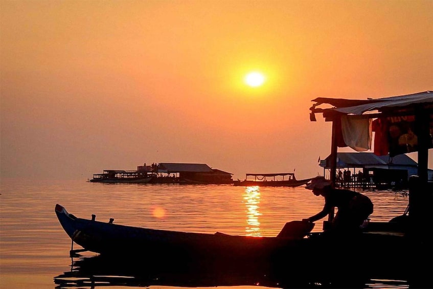 Picture 14 for Activity From Siem Reap: Kampong Phluk Floating Village Tour by Boat 3