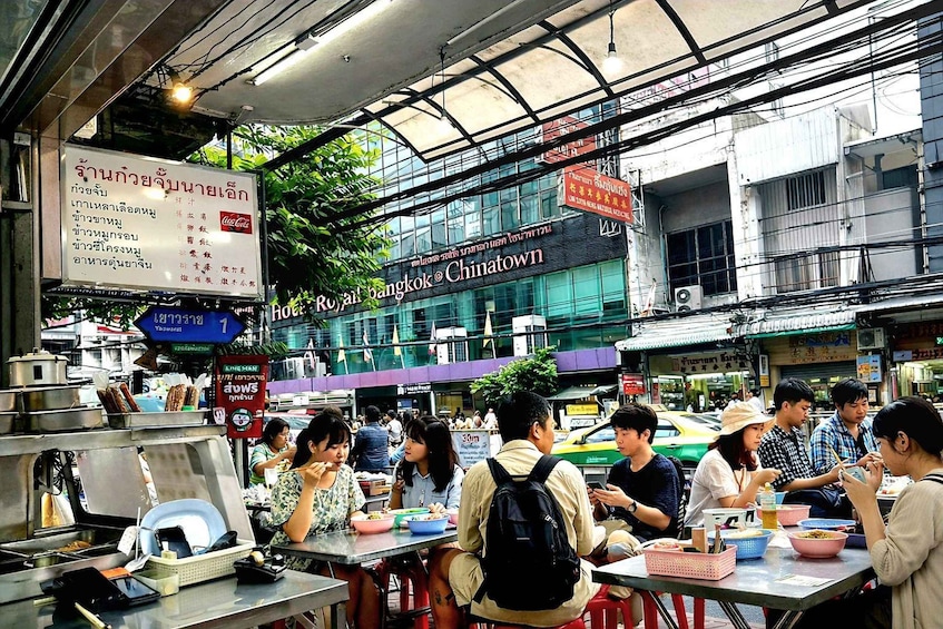Picture 35 for Activity Bangkok:Michelin Guide Street Food Tour by Tuk Tuk with food 3