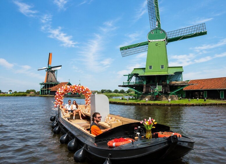 Picture 1 for Activity NEW: Zaanse Schans Flower Boat Tour – Guide & Perfect Photos 2