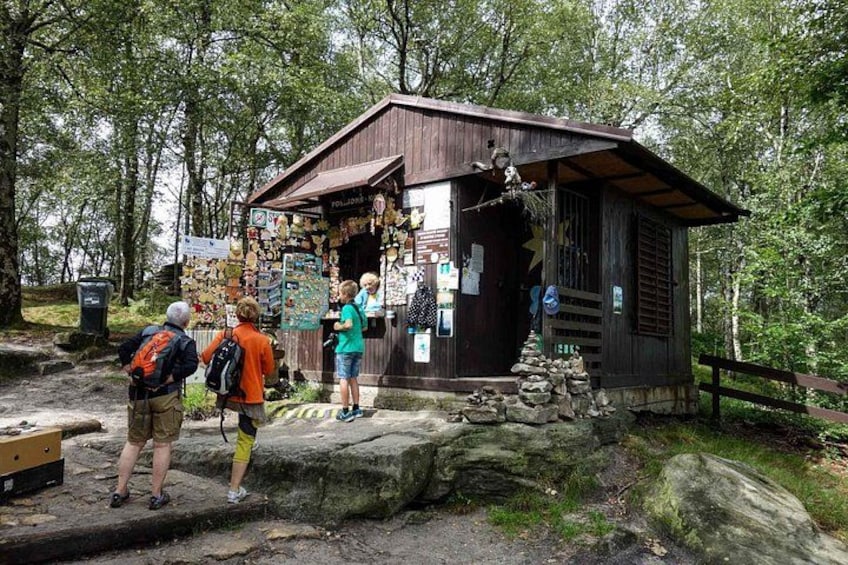 Tisa Rocks entrance 4