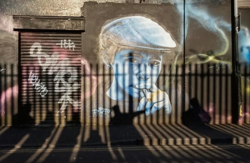 Belfast Pubs, Music, and Street Art Walking Tour 1