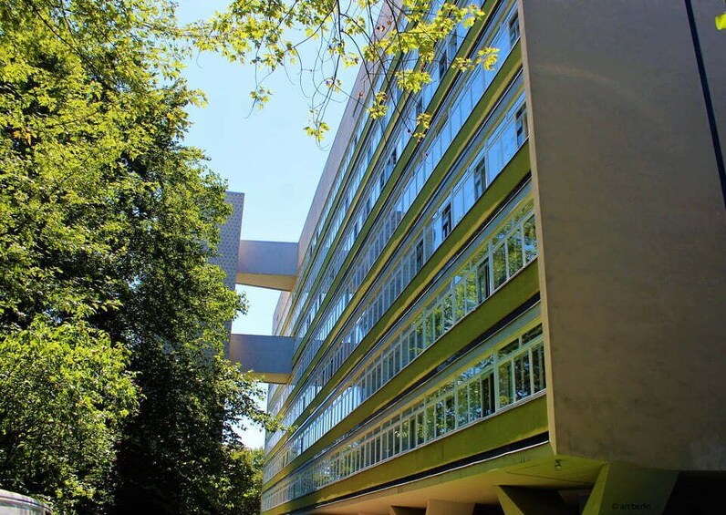 Picture 3 for Activity Berlin: Guided Architectural Walking Tour of Hansaviertel 3